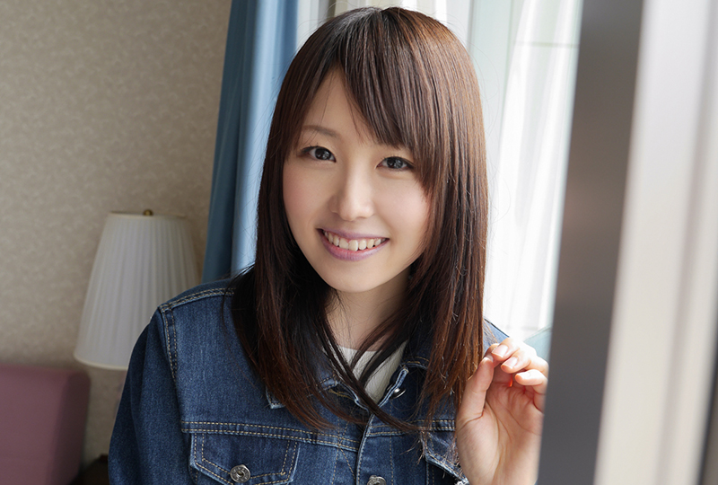 Tokyo247「あさみ」ちゃんは癒し系でキュートなやさしい笑顔の女子大生